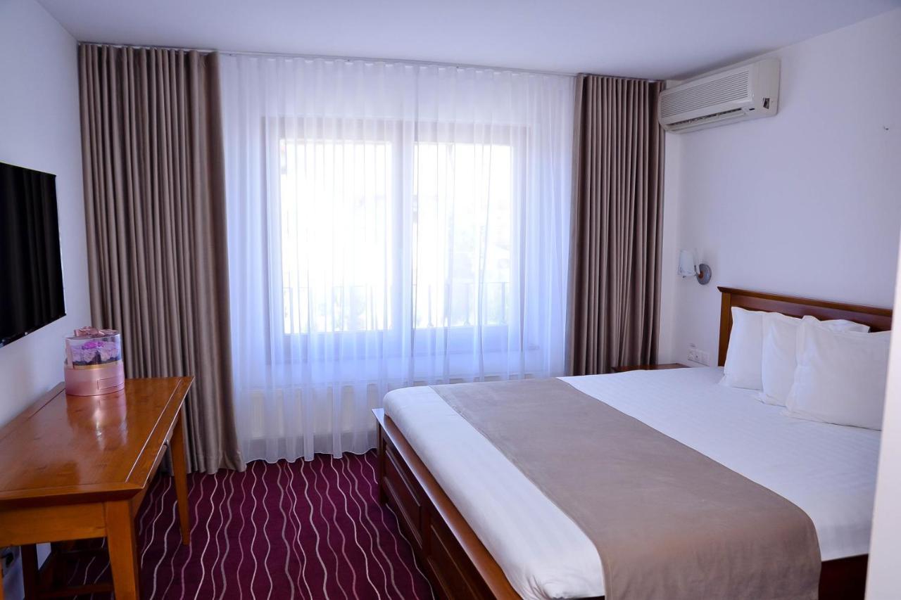 Boutique Damiani Hotel Sibiu Luaran gambar