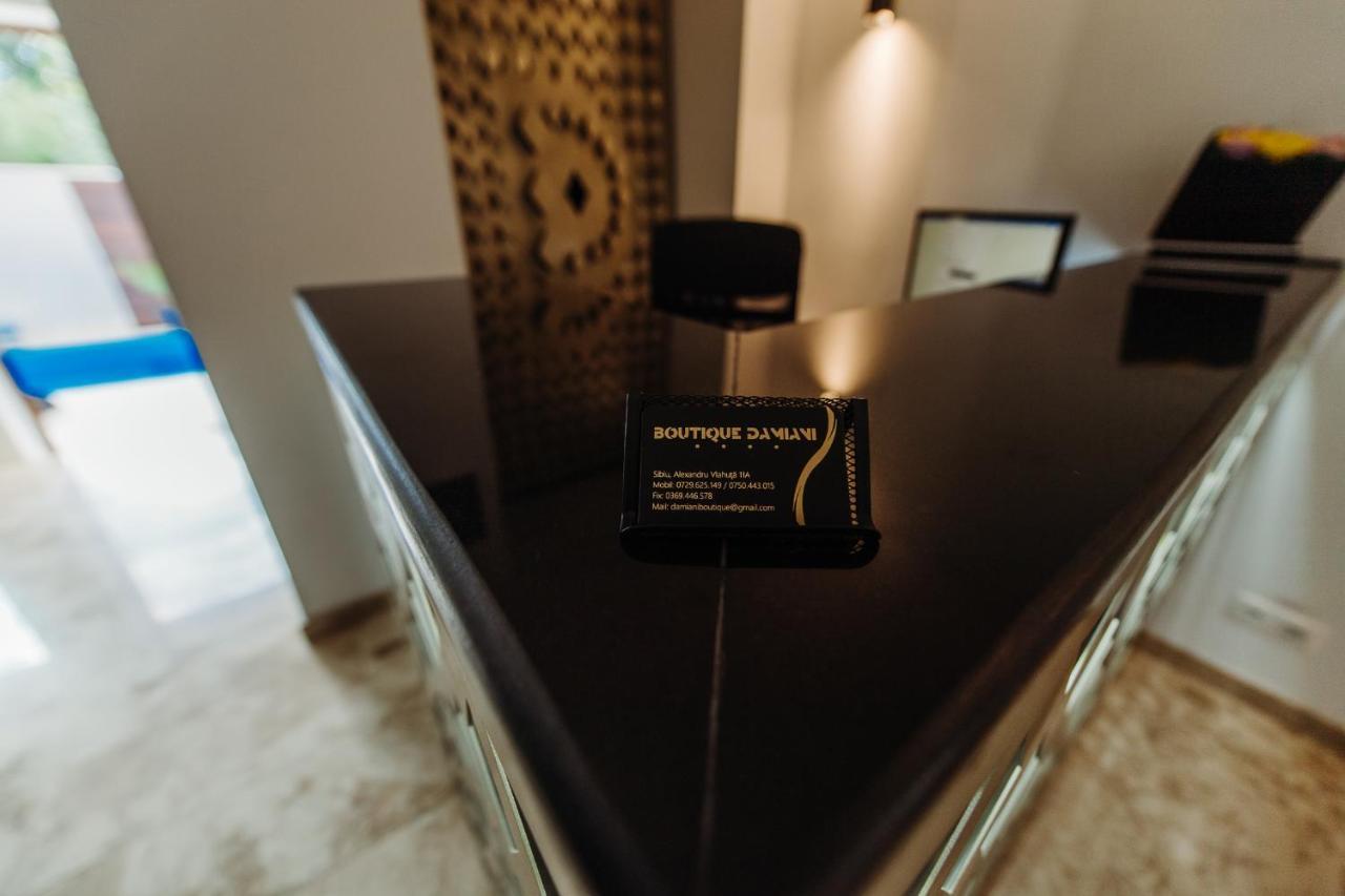 Boutique Damiani Hotel Sibiu Luaran gambar