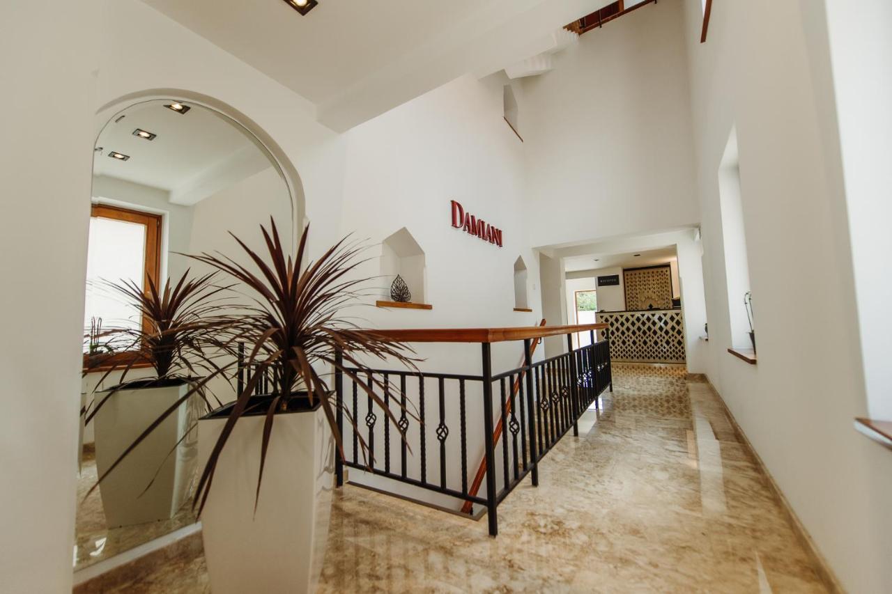 Boutique Damiani Hotel Sibiu Luaran gambar