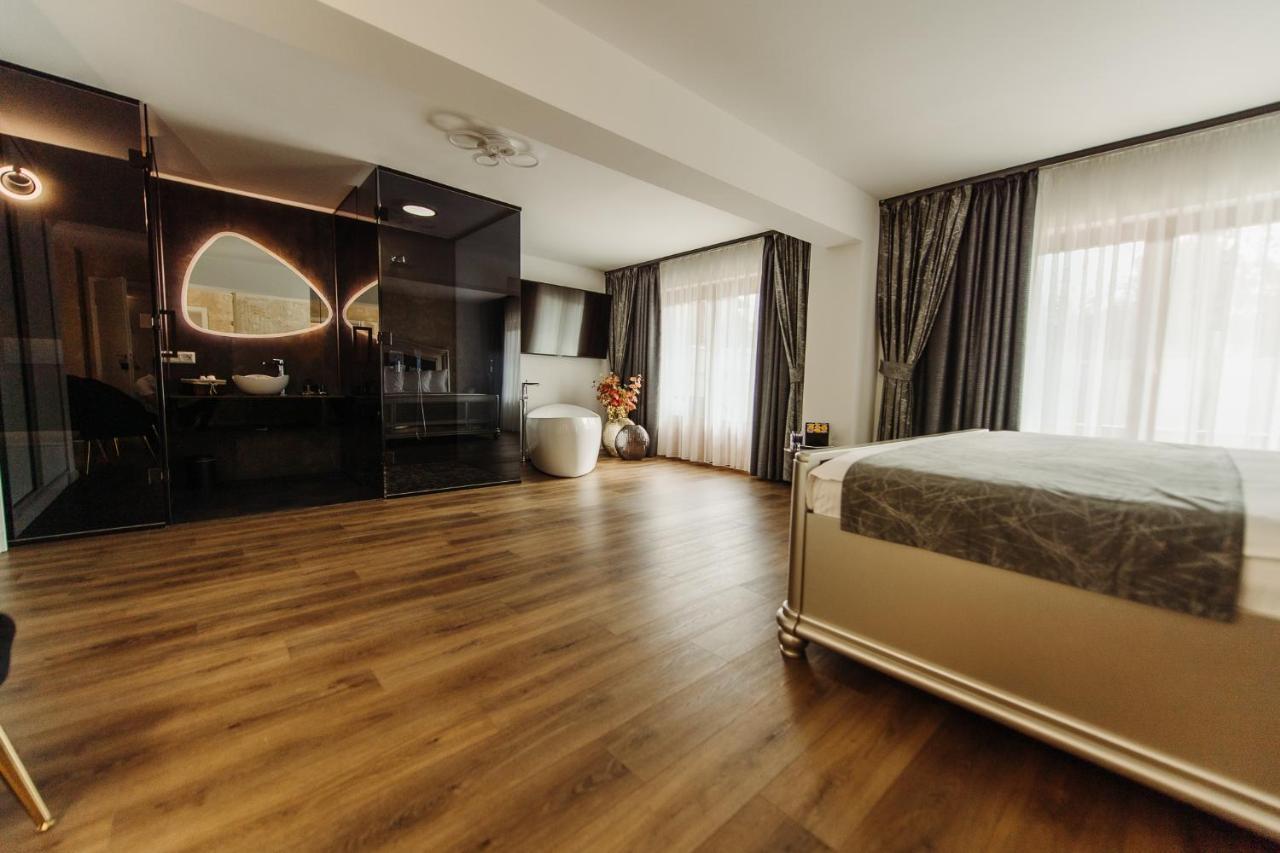 Boutique Damiani Hotel Sibiu Luaran gambar