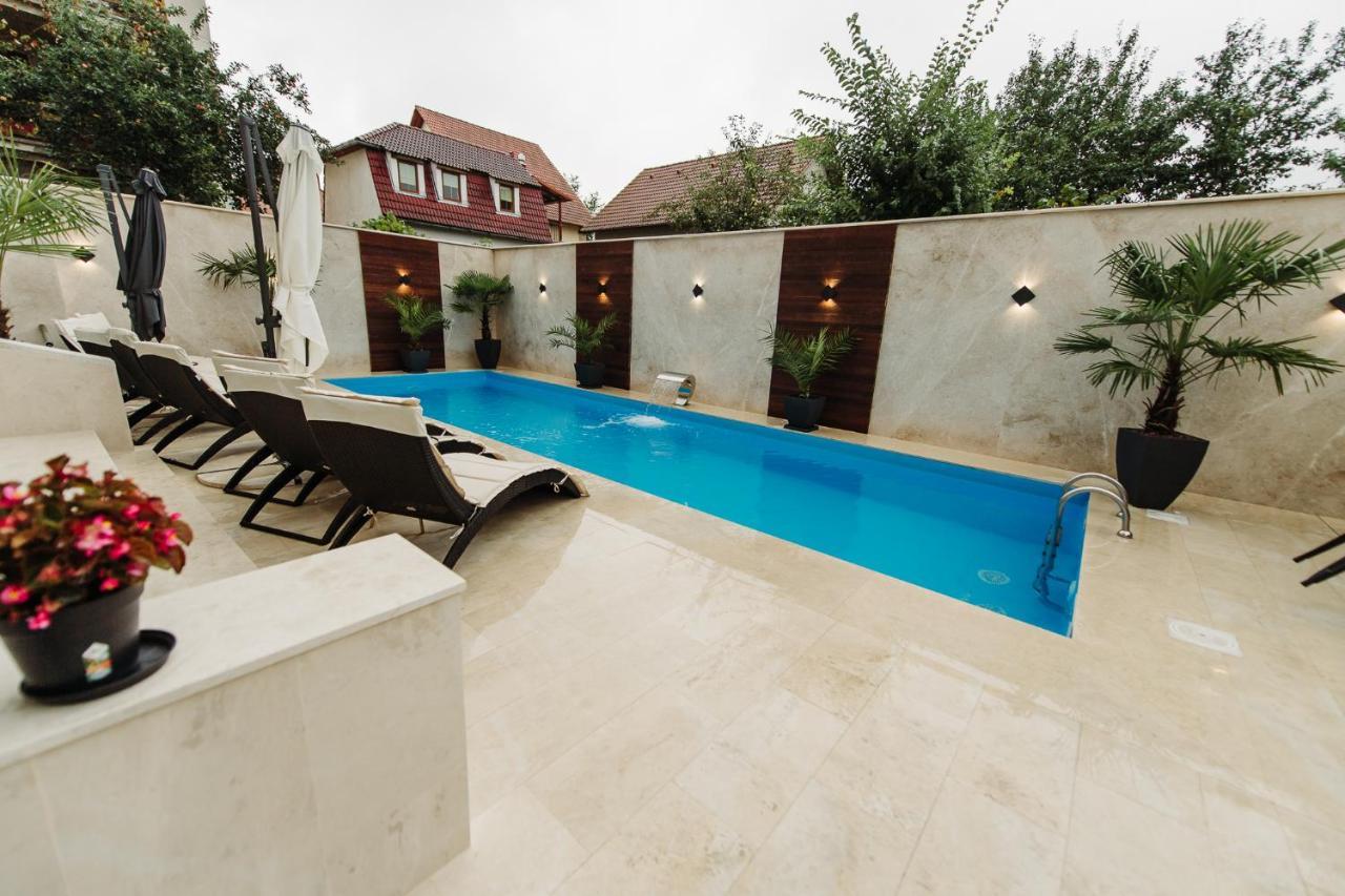 Boutique Damiani Hotel Sibiu Luaran gambar