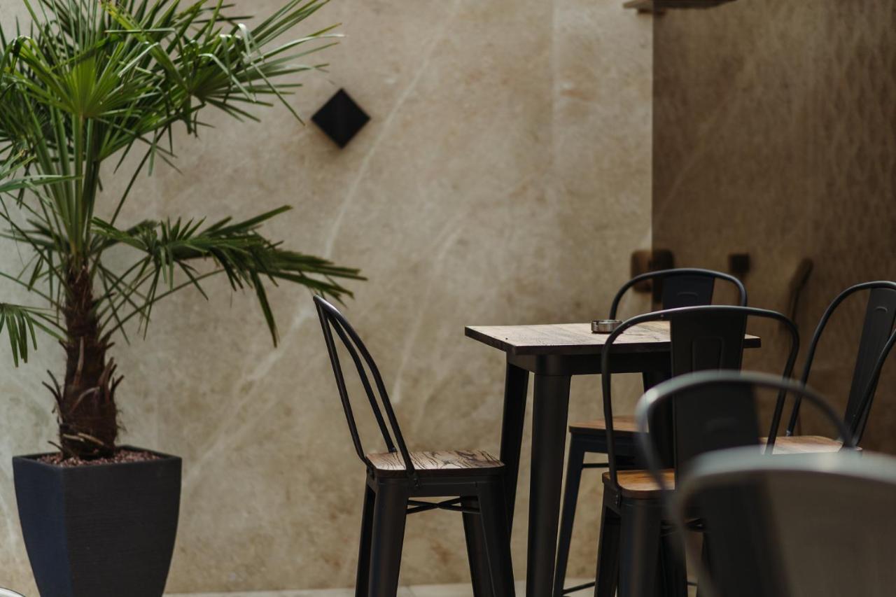 Boutique Damiani Hotel Sibiu Luaran gambar